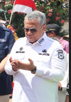 Bpk H. Benyamin  Davnie